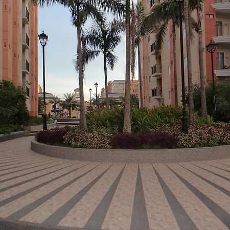 Karla'S Place At Chateau Elysee Paranaque City Ngoại thất bức ảnh