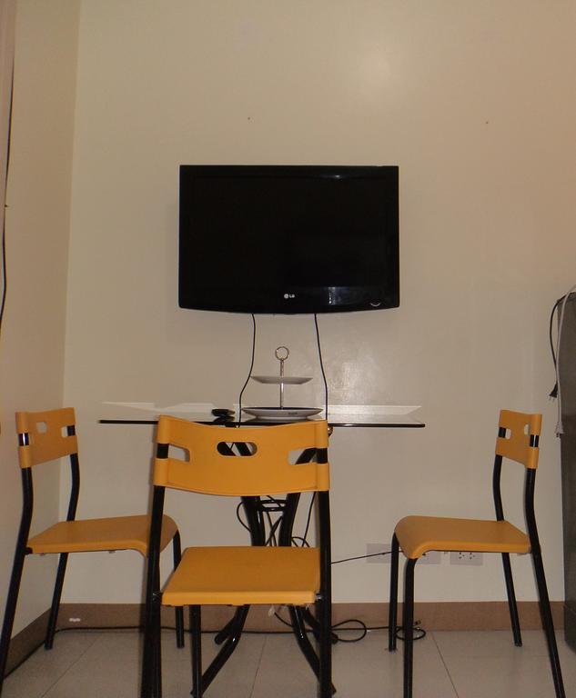 Karla'S Place At Chateau Elysee Paranaque City Ngoại thất bức ảnh