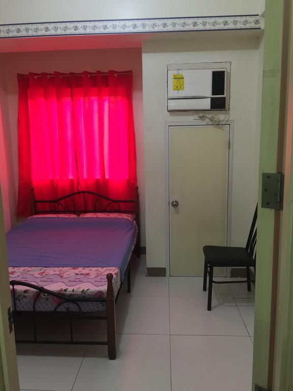 Karla'S Place At Chateau Elysee Paranaque City Ngoại thất bức ảnh
