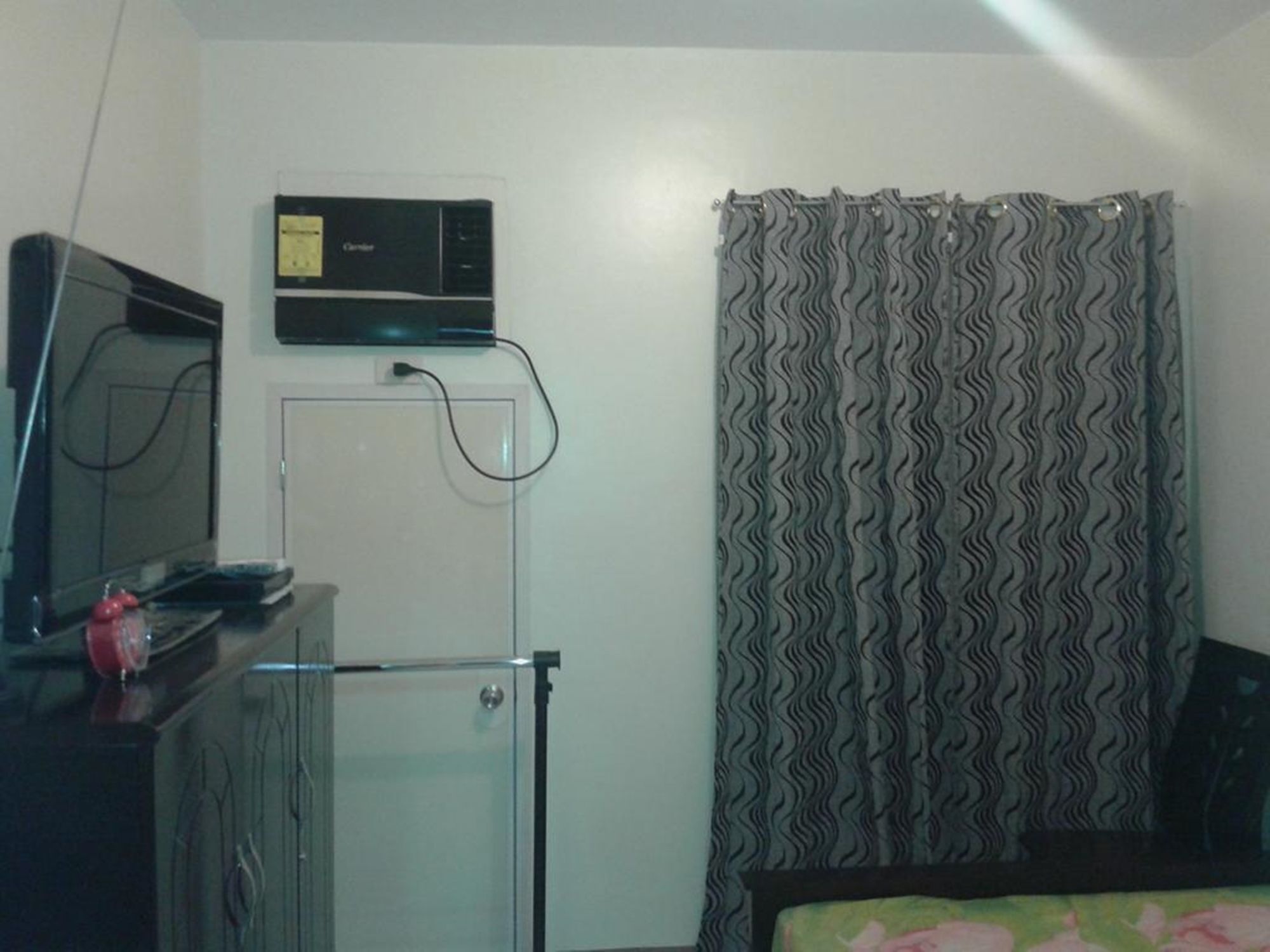 Karla'S Place At Chateau Elysee Paranaque City Ngoại thất bức ảnh